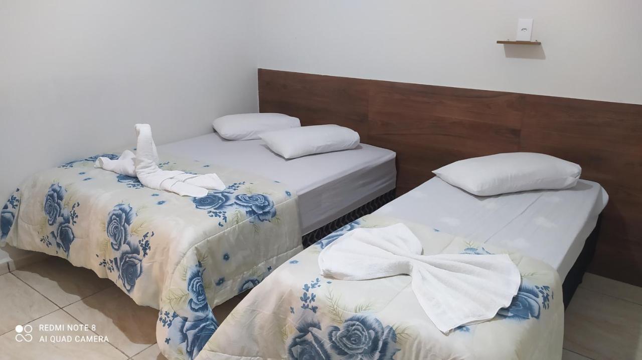 Pousada Quarto Com Tv,Ar,Frigobar,Wifi E Garagem Aparecida  Bagian luar foto